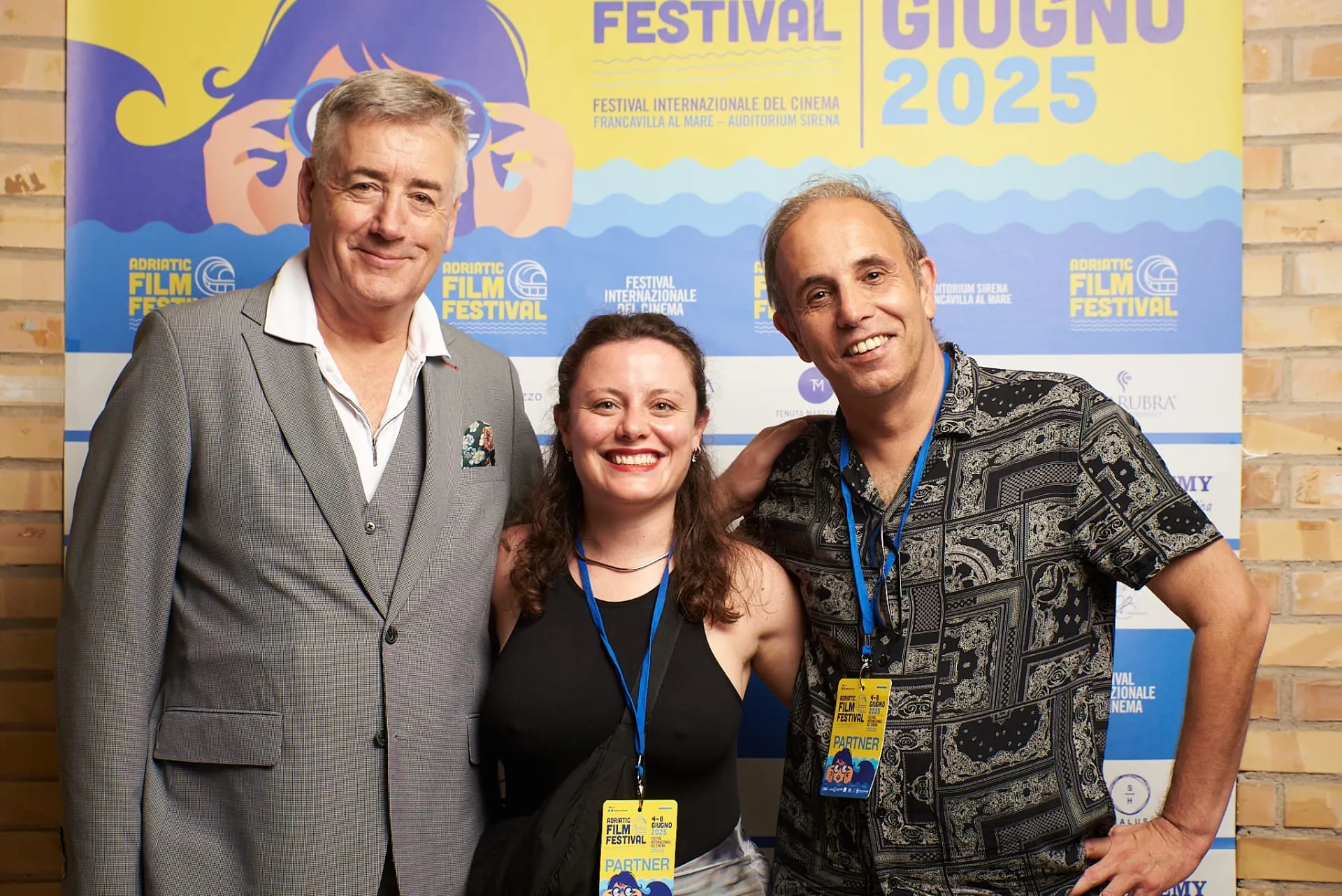 Partner e ospiti al photocall del festival