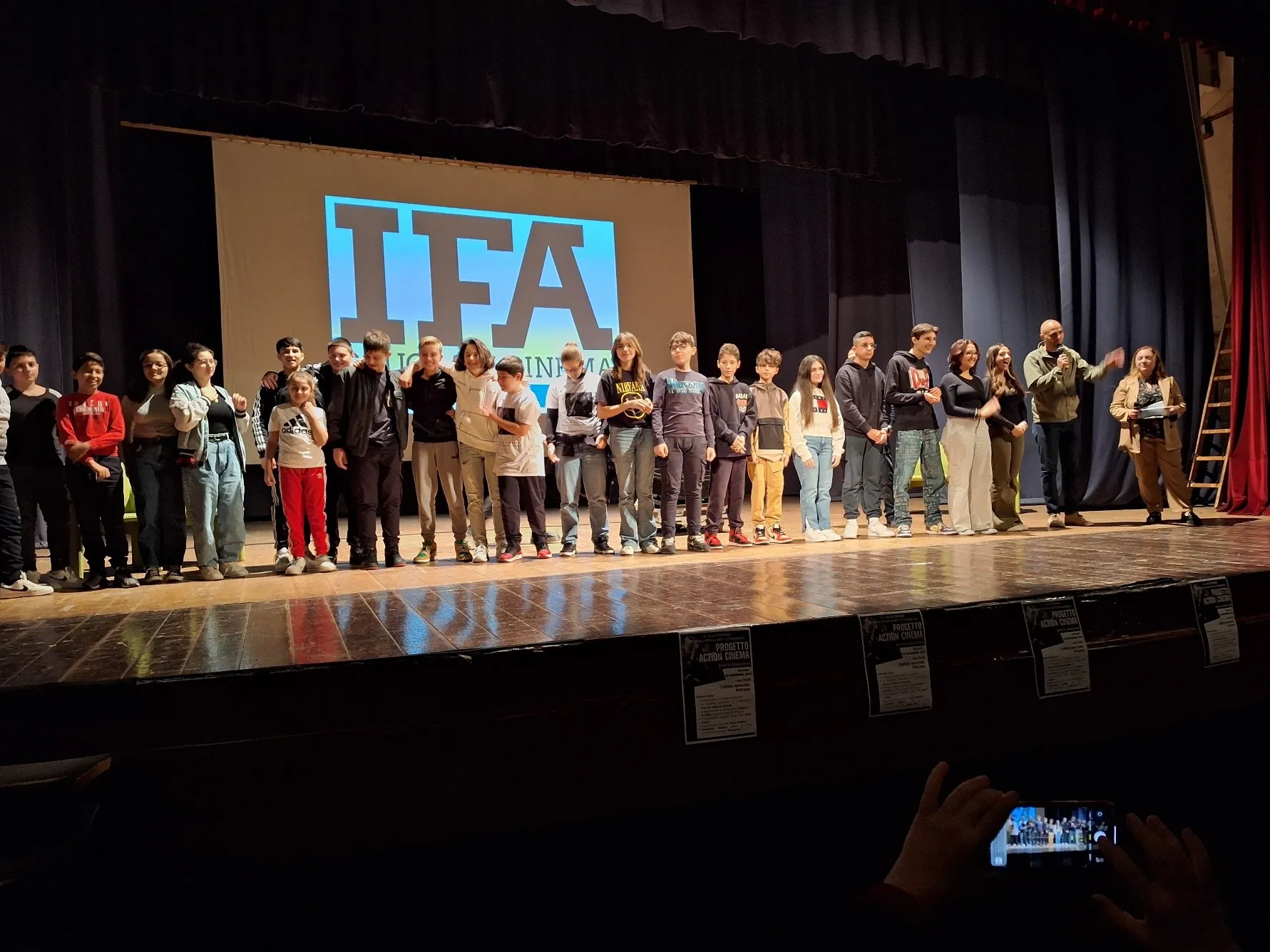 Studenti IFA Cinema sul palco